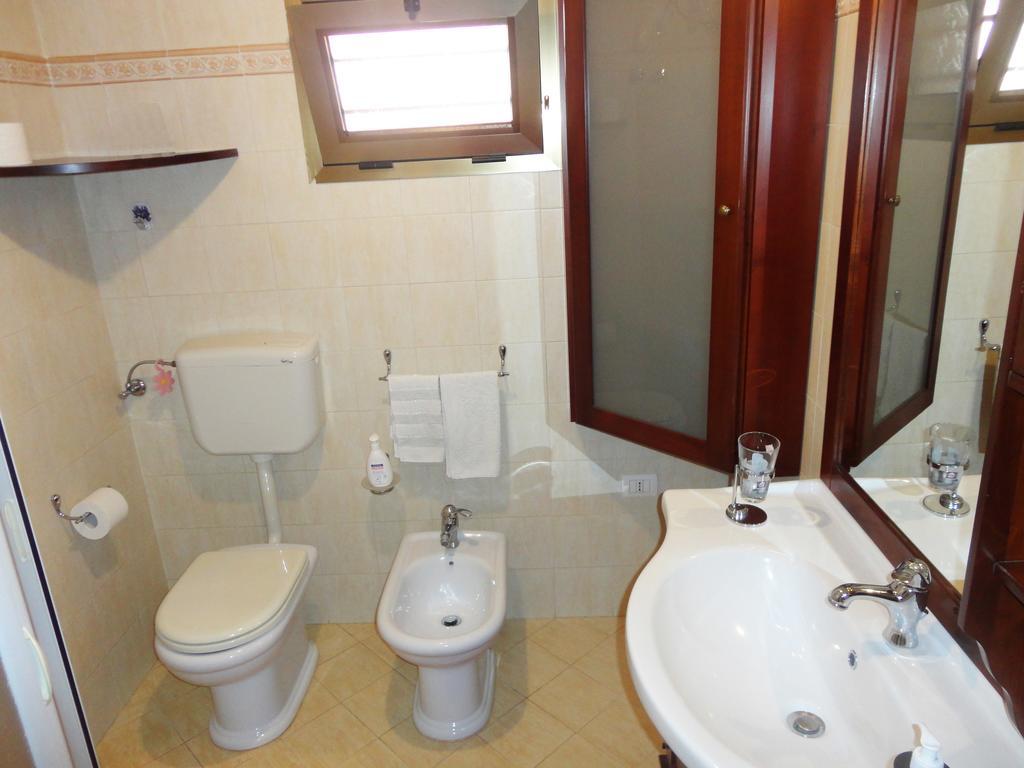 Casetta Indipendente Torre San Giovanni 103 Verso Sud Eksteriør bilde